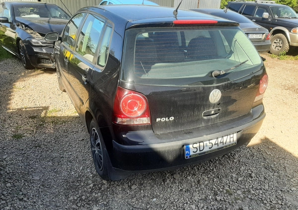 Volkswagen Polo cena 2200 przebieg: 125000, rok produkcji 2007 z Nasielsk małe 121